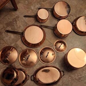 Vintage Copper Cookware Set
